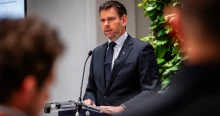 A Kúria is a Transparency Internationalnek adott igazat Vitézy Dávid minisztériumával szemben