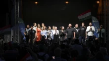 A Szerencsejáték Zrt. székházának irodájában készült videóval buzdított a kormányellenes tüntetésen való részvételre a Fidesz újbudai képviselője