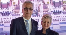 A Tisza Párt képviselője megnyugtatott mindenkit, nem ő Fásy Ádám felesége