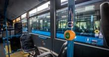 Botrány a BKK-nál: Már a busz ajtajánál volt a kerekesszékes nő, amikor a sofőr gázt adott és elhajtott