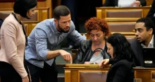 „Nem dobálják az állásokat az egykori politikusok után” – a 2026-ban búcsúzó képviselőket kérdeztük a civil életükről