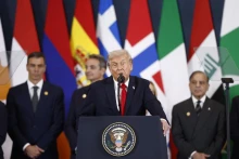 Trump újabb tilalmat jelentett be Kanadával szemben, több termék importját is elkaszálta