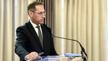 Varga Mihály: "Nem gyors, hanem sikeres euróbevezetésre van szükség"