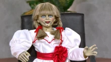 Vérfagyasztó csend: Annabell horrorbabájával alszik A legjobb ajánlat eladója