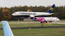 A Wizz Air kér egy kávét: kitört a lázadás a Ryanairnél, magyarázkodhat a vezérigazgató – annyi pénzt szakít O'Leary, hogy azt már a befektetők se tűrték szó nélkül