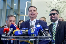 Korrupció gyanújával nyomoznak Jair Bolsonaro fia ellen, akiből Brazília elnöke is lehet