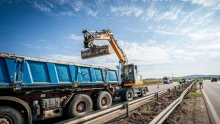 Óriási változás az M1-es autópályán, ráfizethet aki megszokásból vezet