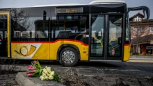 Többen életüket vesztették Svájcban egy távolsági busz balesetében
