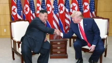 Történelmi alkuba vágott bele Donald Trump – De újabb arcpirító bukás lehet a vége