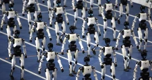 Félelmetesek a kínai robotok – félelmetesen haszontalanok