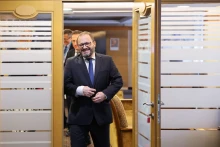 Kármán András: Nyugalom, 5 ezer milliárd forint van a kormány számláján
