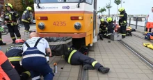 Lekapcsolták volna a gépekről a Batthyány téren villamossal elgázolt kisfiút, szülei Bukarestbe szállíttatták