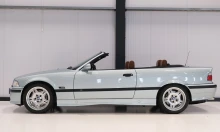 30 évvel tekeri vissza az idő kerekét ez a szinte vadiúj régi BMW M3 kabrió