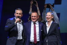 Az AfD országos erősödését mérték, már 9 százalékponttal vezetnek Merz pártjai előtt