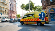 Betegellátás közben törtek fel egy mentőautót Magyarországon