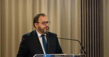 Kármán András kifejtette, hogyan kezdenek neki a gyermekvédelmi rendszer fejlesztésének