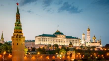 Kreml: októberben újraindulhatnak az orosz-amerikai-ukrán tárgyalások