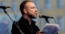 Molnár Áron videót ígér a fideszes Radics Béla NKA-s ügyéről: „ Jaj Béci...nyitott szájjal abba a bizonyos erdőbe”