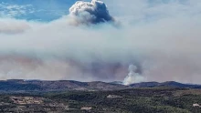 Negyven magyart evakuáltak a horvátországi Brač szigeten pusztító erdőtűz miatt