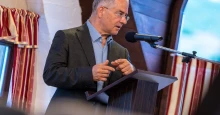Visszacsinálná a Tisza-kormány Kósa Lajos utónévreformját