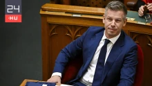 Hídvégi Balázs szerint Tarr Zoltán szellemi törpe Schmidt Máriához képest