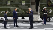 Gesztusok és nehézbombázók: Donald Trump és Hszi Csin-ping találkozóján eldőlhetett volna a világ sorsa, de valami egészen más történt